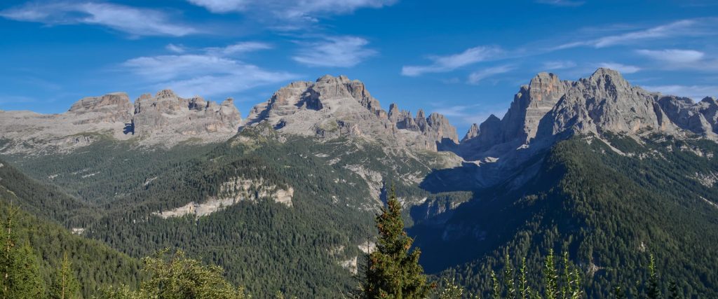Dolomiti di Brenta viste da Pinzolo, Val Rendena